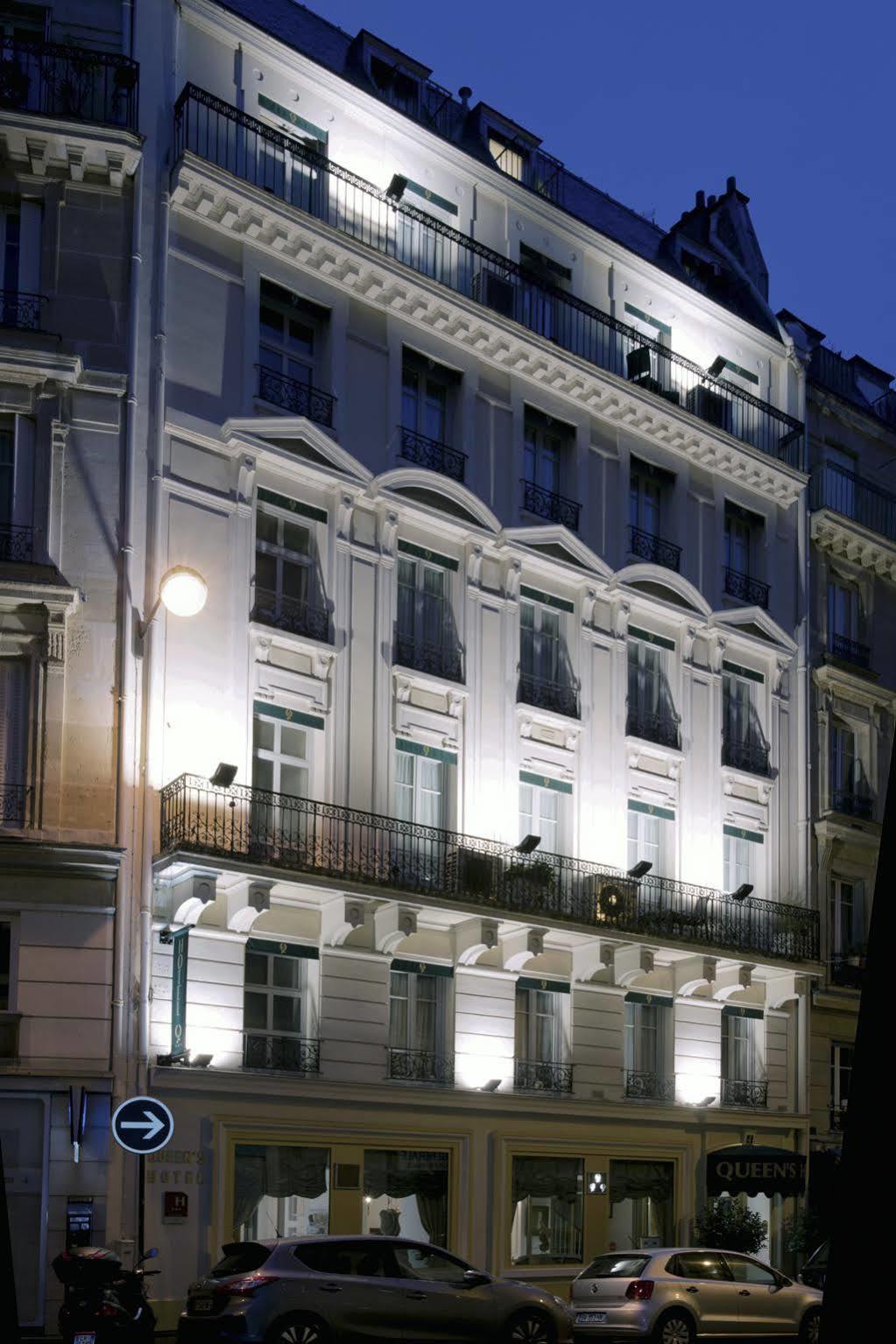 Hotel Queens 3*